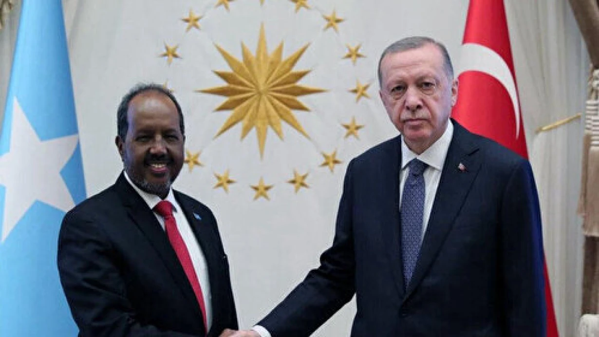 Cumhurbaşkanı Erdoğan Somali Cumhurbaşkanı ile telefonda görüştü: Terörle mücadelede iş birliği mesajı